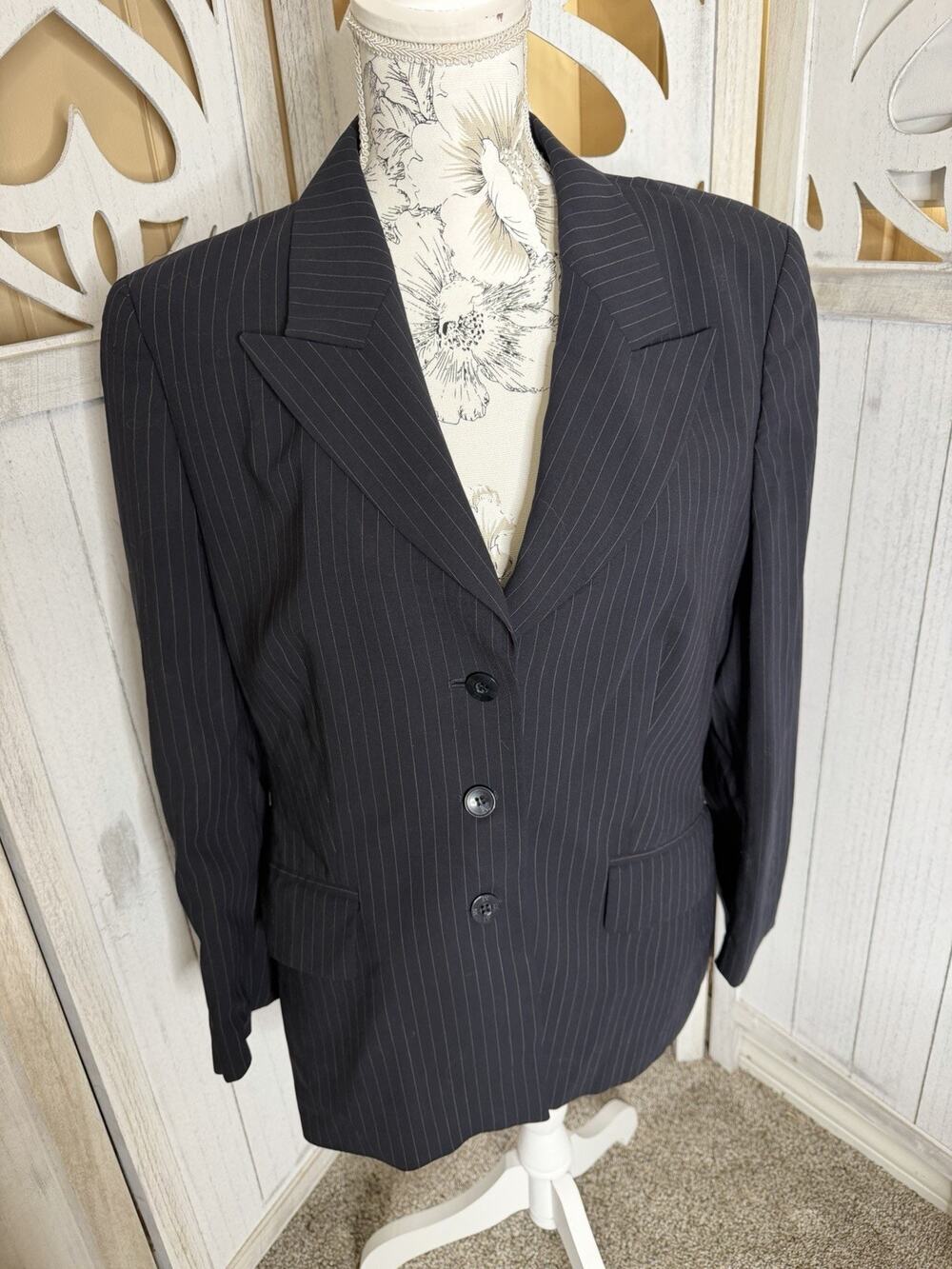 Vintage Escada Margaretha Ley Blazer Jacket Navy Pinstripe Virgin Wool Size 40